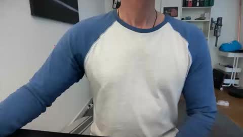 hanky online show from 03-30-26, 09:43