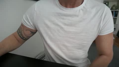 hanky online show from 04-01-26, 09:54