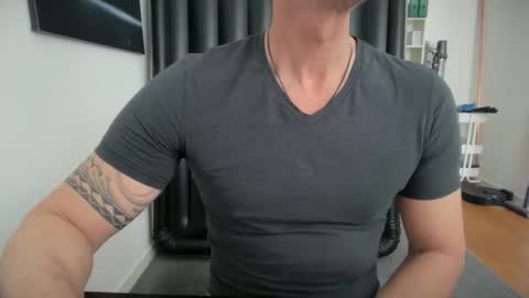 hanky online show from 04-15-26, 11:50