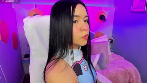 hanna  online show from 01-24-25, 03:54