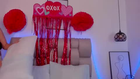 hanna__evans_ online show from 02-15-26, 12:36