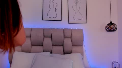 hanna__evans_ online show from 02-28-26, 11:11