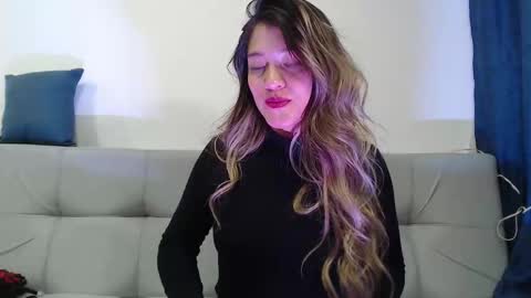 Snapshot of hanna__jones7 chatting on 12-03-25, 02:30 Hanna online show from 12-03-25, 02:30