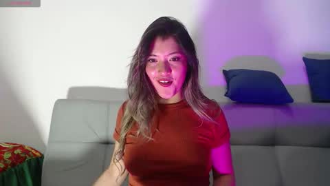 Hanna  online show from 12-23-25, 12:08