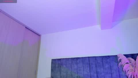 Snapshot of hanna_connorss chatting on 12-13-25, 11:43 hanna_connorss online show from 12-13-25, 11:43