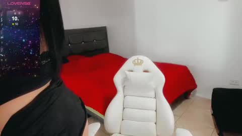 hanna_hottxx online show from 02-12-25, 01:41