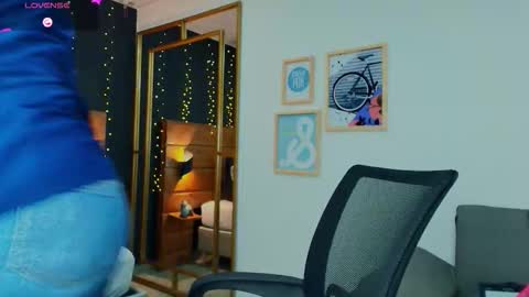 Hanna online show from 03-03-26, 06:58