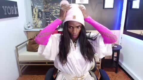 Snapshot of hanna_lamber chatting on 02-19-25, 06:00 hanna_lamber online show from 02-19-25, 06:00