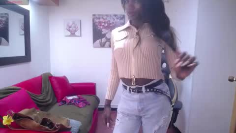 Snapshot of hanna_lamber chatting on 09-22-25, 12:29 hanna_lamber online show from 09-22-25, 12:29