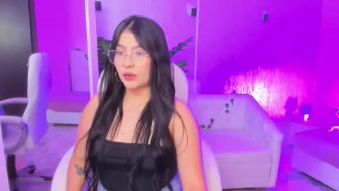 Hanna online show from 03-17-26, 01:43