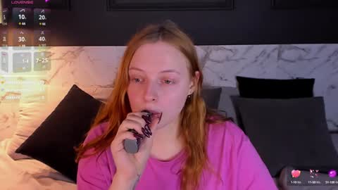 Snapshot of hanna_melon chatting on 01-24-25, 11:23 Hanna next stream is Mo 8pm-6am by CET online show from 01-24-25, 11:23