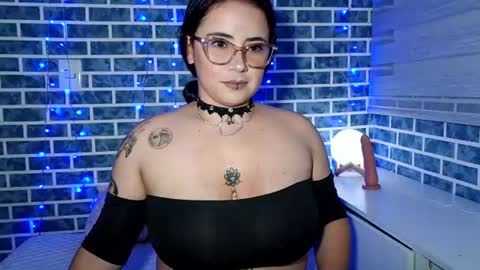 hanna_moons online show from 06-13-26, 02:53