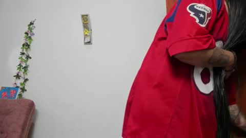 Camila online show from 01-02-25, 05:50