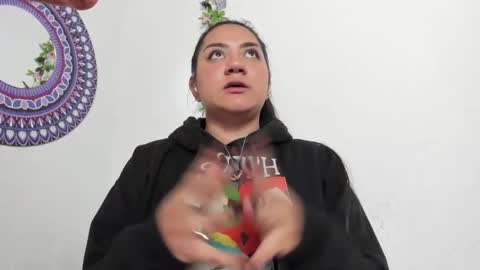 Camila online show from 03-08-25, 11:49