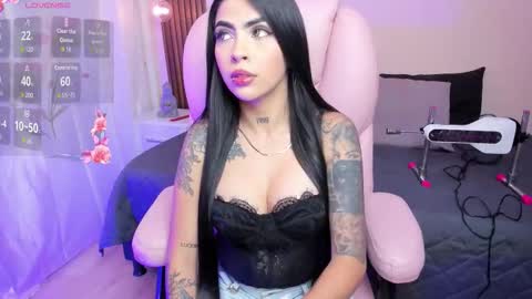 Hanna  online show from 03-26-26, 08:47