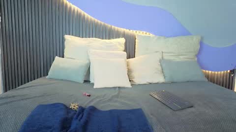 Akane Tendo online show from 02-19-26, 06:42