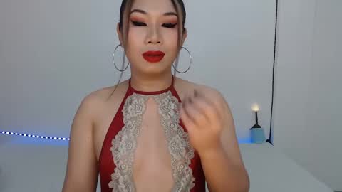 Hannah online show from 01-20-25, 02:53