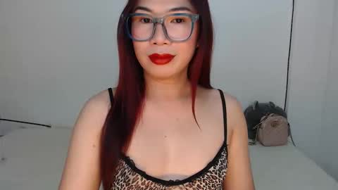 Hannah online show from 09-18-25, 02:13