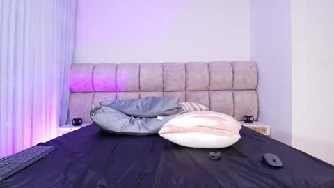 Snapshot of hannabecker_ chatting on 12-05-25, 03:26 Hanna Becker online show from 12-05-25, 03:26