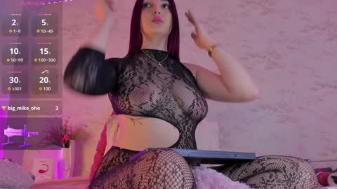 Snapshot of hannablaze_ chatting on 01-25-25, 03:40 HannaB online show from 01-25-25, 03:40