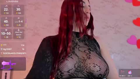 Snapshot of hannablaze_ chatting on 03-11-25, 07:15 HannaB online show from 03-11-25, 07:15