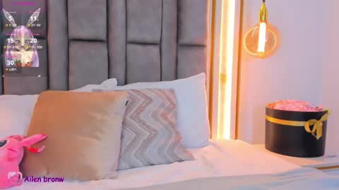 Eliana online show from 03-11-26, 01:22