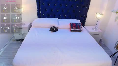 Snapshot of hannah_andrews chatting on 02-26-26, 07:35 Hannah online show from 02-26-26, 07:35