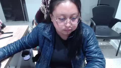 Snapshot of hannah_percy chatting on 07-07-26, 04:48 Hannah online show from 07-07-26, 04:48