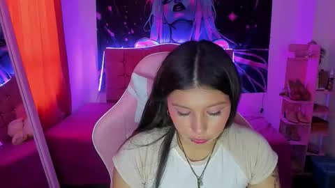 Snapshot of hannah_swet chatting on 01-15-26, 04:22 hannah_swet online show from 01-15-26, 04:22