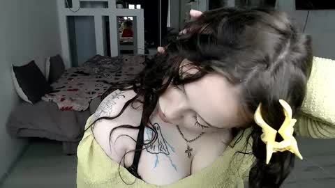 Hannah online show from 02-18-26, 10:44