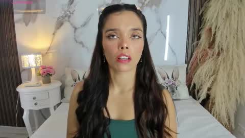 Hannahill69 online show from 02-26-26, 04:55