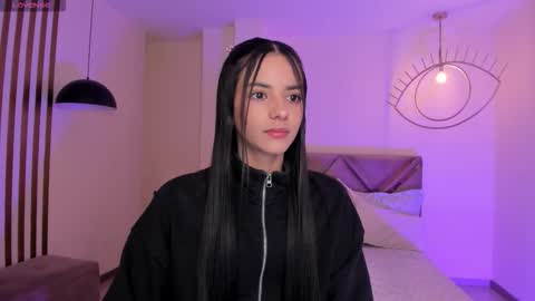 Snapshot of hannahjamesx chatting on 09-13-25, 06:29 HANNAH J online show from 09-13-25, 06:29