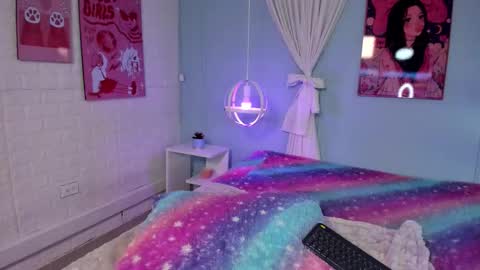 Hannah online show from 12-19-25, 12:23