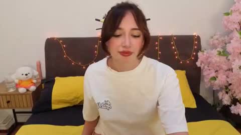hannari_ online show from 07-30-26, 05:34