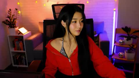 Snapshot of hannarosie chatting on 10-10-25, 07:13 hannarosie online show from 10-10-25, 07:13