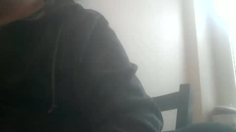 Snapshot of hannes_k chatting on 02-22-25, 03:03 hannes_k online show from 02-22-25, 03:03