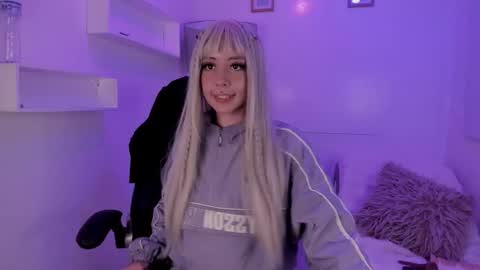 Hannie ws online show from 02-08-26, 06:28