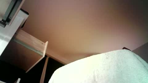 Hannsi64 online show from 10-29-25, 07:15