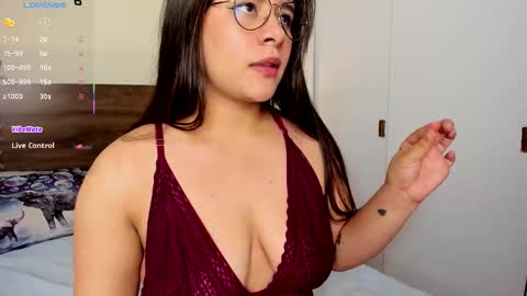 taylor live   online show from 03-12-26, 12:50