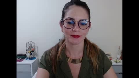 Snapshot of hanny_333 chatting on 01-27-25, 09:34 hanny_333 online show from 01-27-25, 09:34