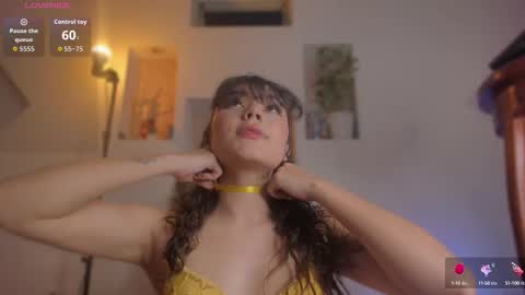 Snapshot of hanny__bunny chatting on 09-14-25, 01:49 HANNY online show from 09-14-25, 01:49