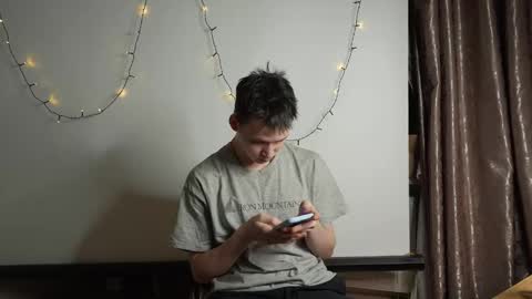 Hans online show from 12-13-24, 04:49