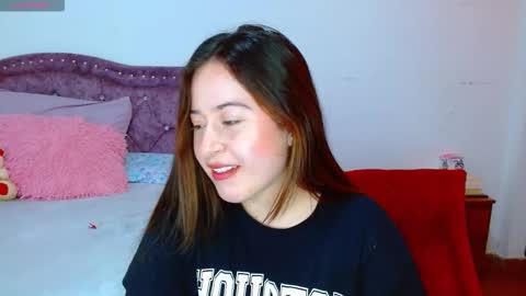 isabella   online show from 03-25-26, 07:09