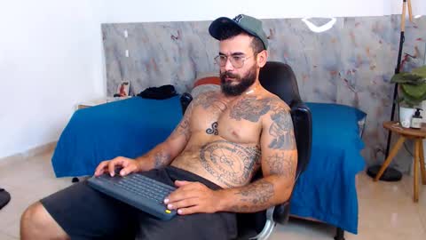 hanz_col online show from 12-14-25, 11:15