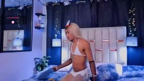 Hanzking01 online show from 09-19-25, 04:03