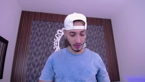 happy_hot7 online show from 06-12-26, 12:26