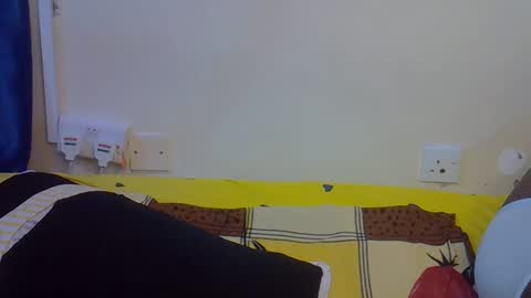 happy_kienyeji online show from 11-26-25, 09:49