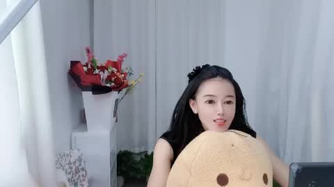 Daisy online show from 05-18-26, 04:07