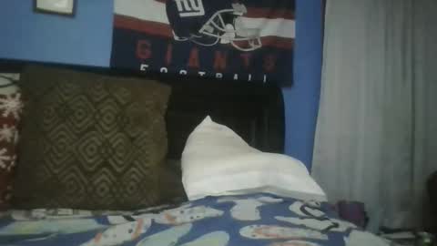 happyhappy4 online show from 01-12-26, 06:40