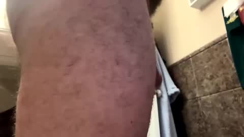 Snapshot of happyhogan1 chatting on 12-17-24, 09:16 Jhonassmann12 online show from 12-17-24, 09:16